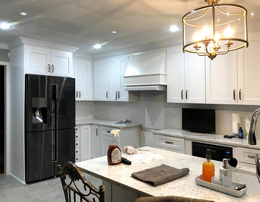 Starnes Electric | York County | recessed and bar lighting in kitchen